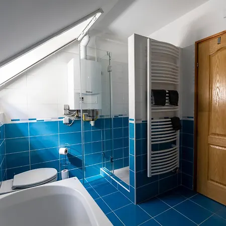 아파트 Park Sarrod