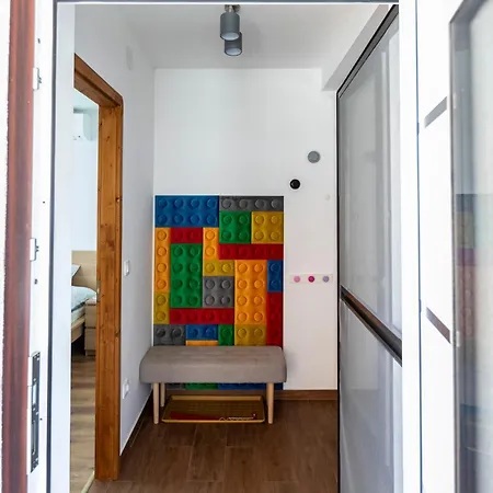 아파트 Park Sarrod