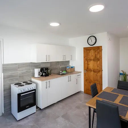 Park 아파트 Sarrod