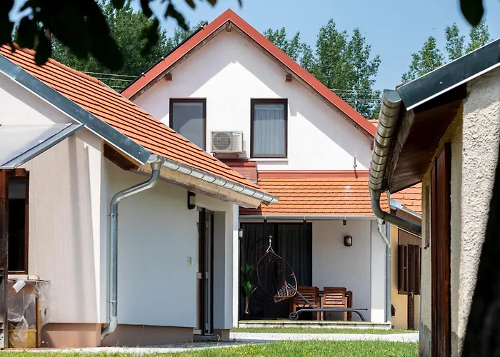 Apartmán Park Sarrod